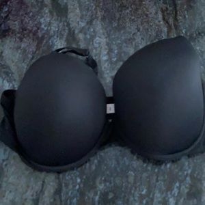 Victoria’s Secret wear everywhere push up bra